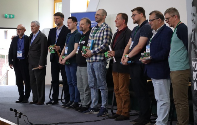 ct7xkmw9r5vltpqrzj.jpg ct7xkmw9r5vltpqrzj.jpg