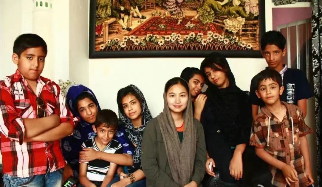 d2f30g4koe28pibknk.jpg d2f30g4koe28pibknk.jpg