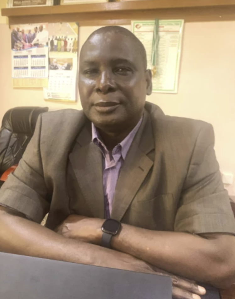 尼日利亚万国基督教会主席阿摩司·莫佐(Amos Mohzo)(图:晨星新闻) 尼日利亚万国基督教会主席阿摩司·莫佐(Amos Mohzo)(图:晨星新闻)