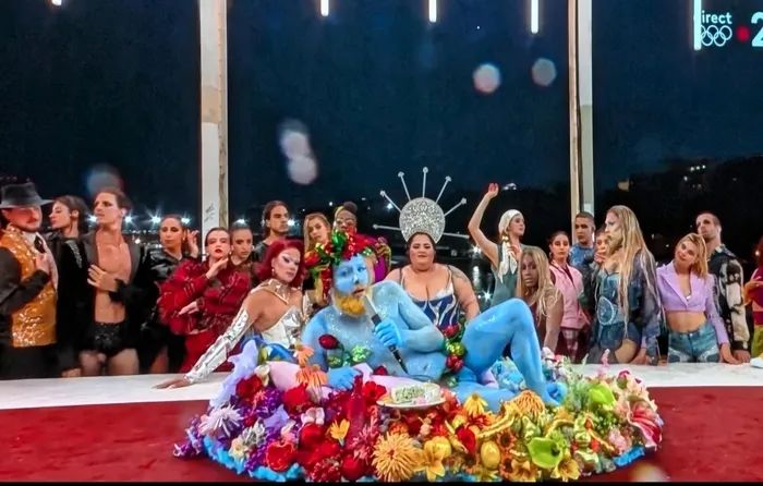 d34h6cbnrhbxvfjkib.jpg d34h6cbnrhbxvfjkib.jpg