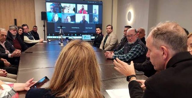 d47ibtvgw02i1mlwy2.jpg d47ibtvgw02i1mlwy2.jpg