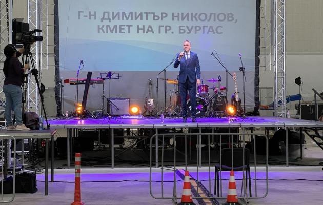 d4wz4zg00i44sh7c8b.jpg d4wz4zg00i44sh7c8b.jpg