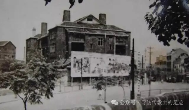 d80c8htx2b6ote9xwg.jpg d80c8htx2b6ote9xwg.jpg