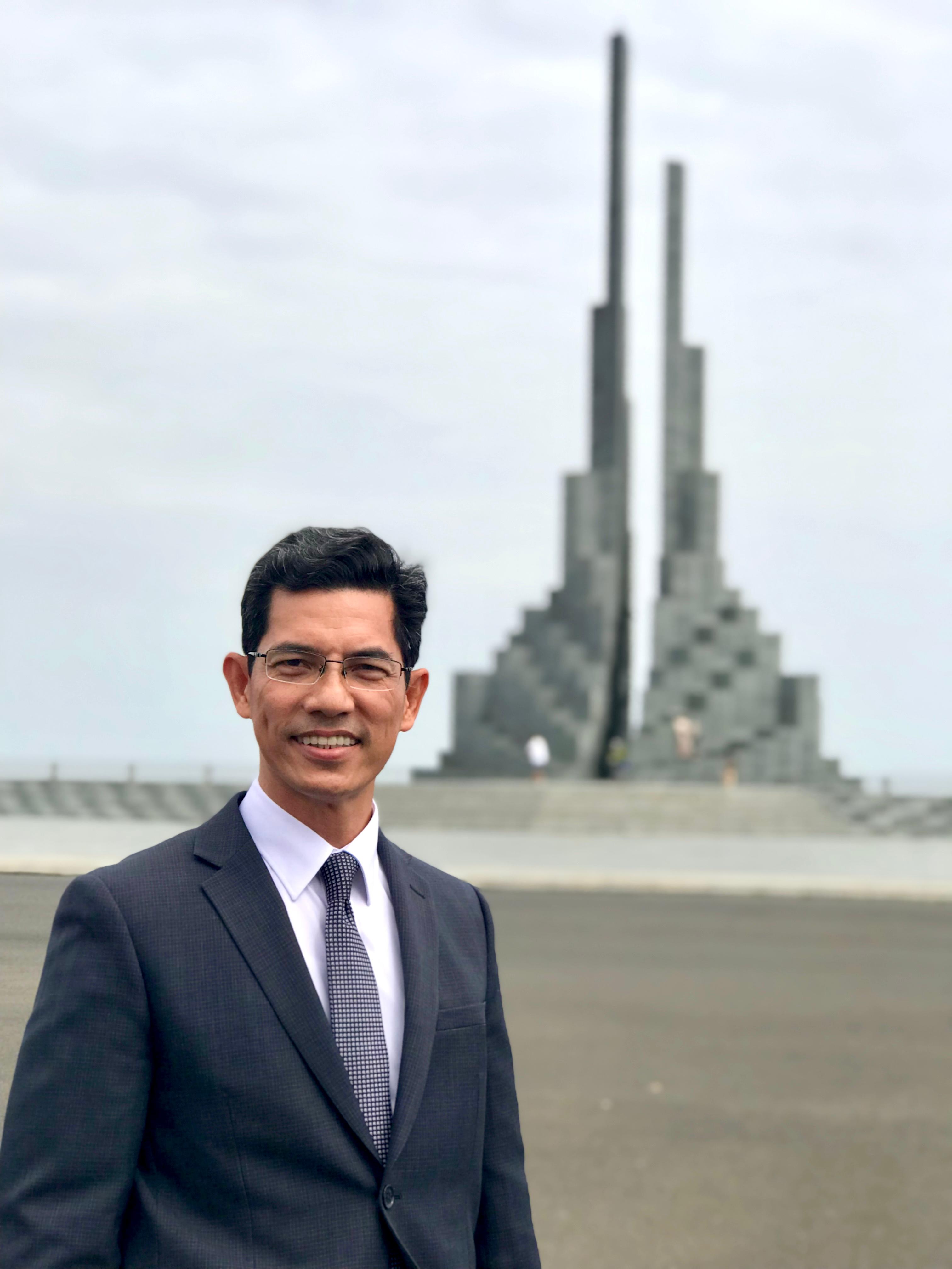 dcuodu5mn0wynbuxmc.jpeg dcuodu5mn0wynbuxmc.jpeg