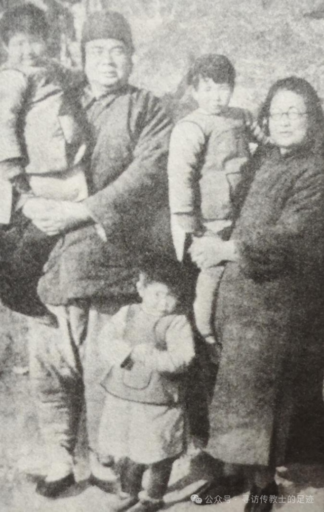 ddmukab7ir7ezadsgu.jpg ddmukab7ir7ezadsgu.jpg