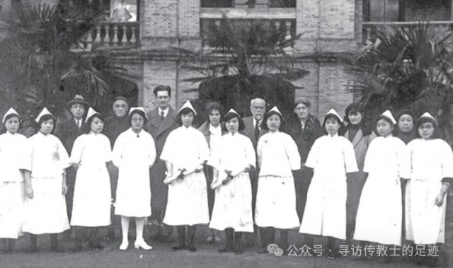 de8bb3h7fb6aemxuxv.jpg de8bb3h7fb6aemxuxv.jpg