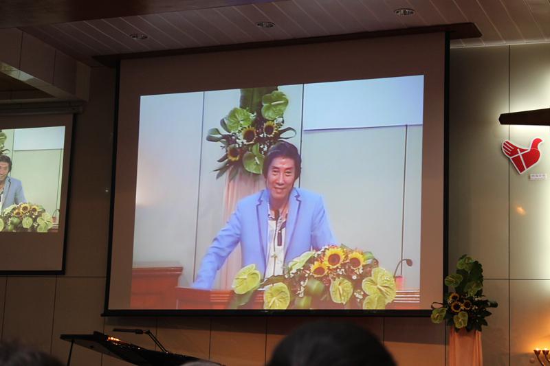 7月28日晚，香港前黑社会大佬洪汉义在澳门首次见证。（图：基督时报/施迦南）