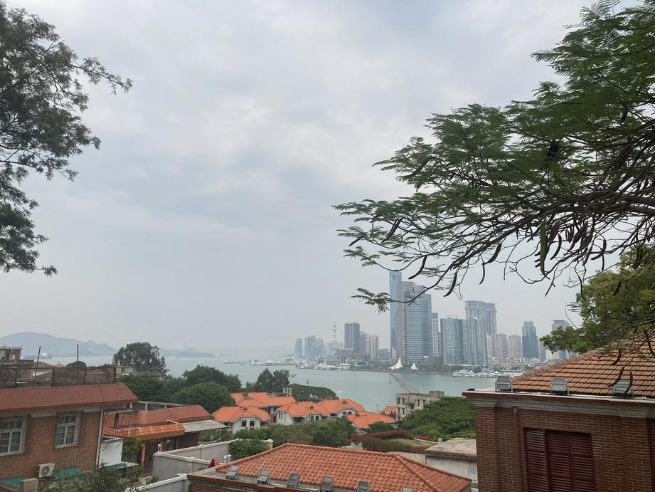 鼓浪屿上远眺。（图：基督时报/王璐德）