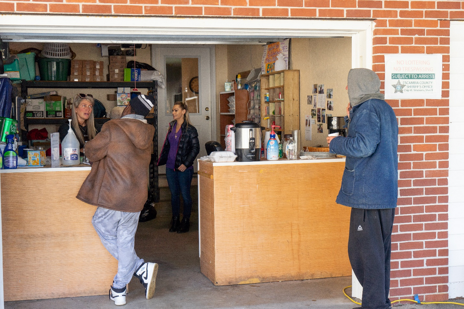 服务中（拍摄于2024年2月8日）