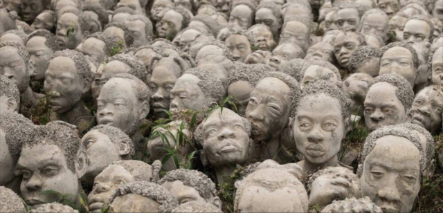 《Nkyinkyim装置》/夸梅·阿科托·班福