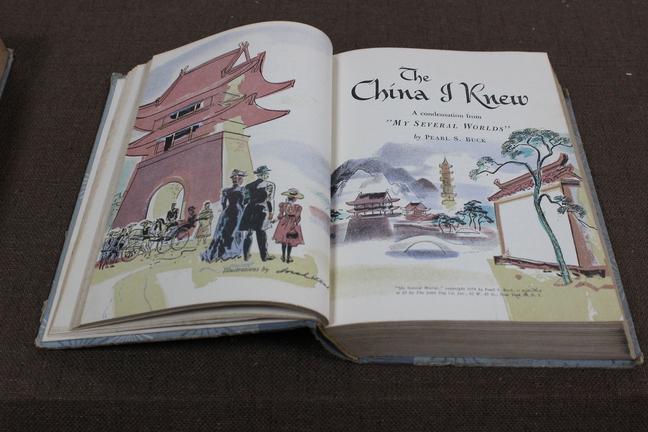 展品书籍（拍摄：基督时报/舒念）