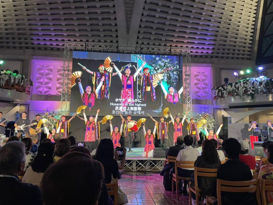 日本白之家青年团表演（图：基督时报/舒念）