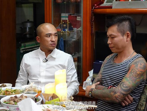 小马(左)/配图:微博