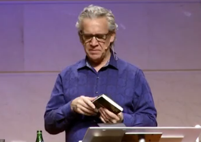 比尔·强生牧师(图:视频截图)