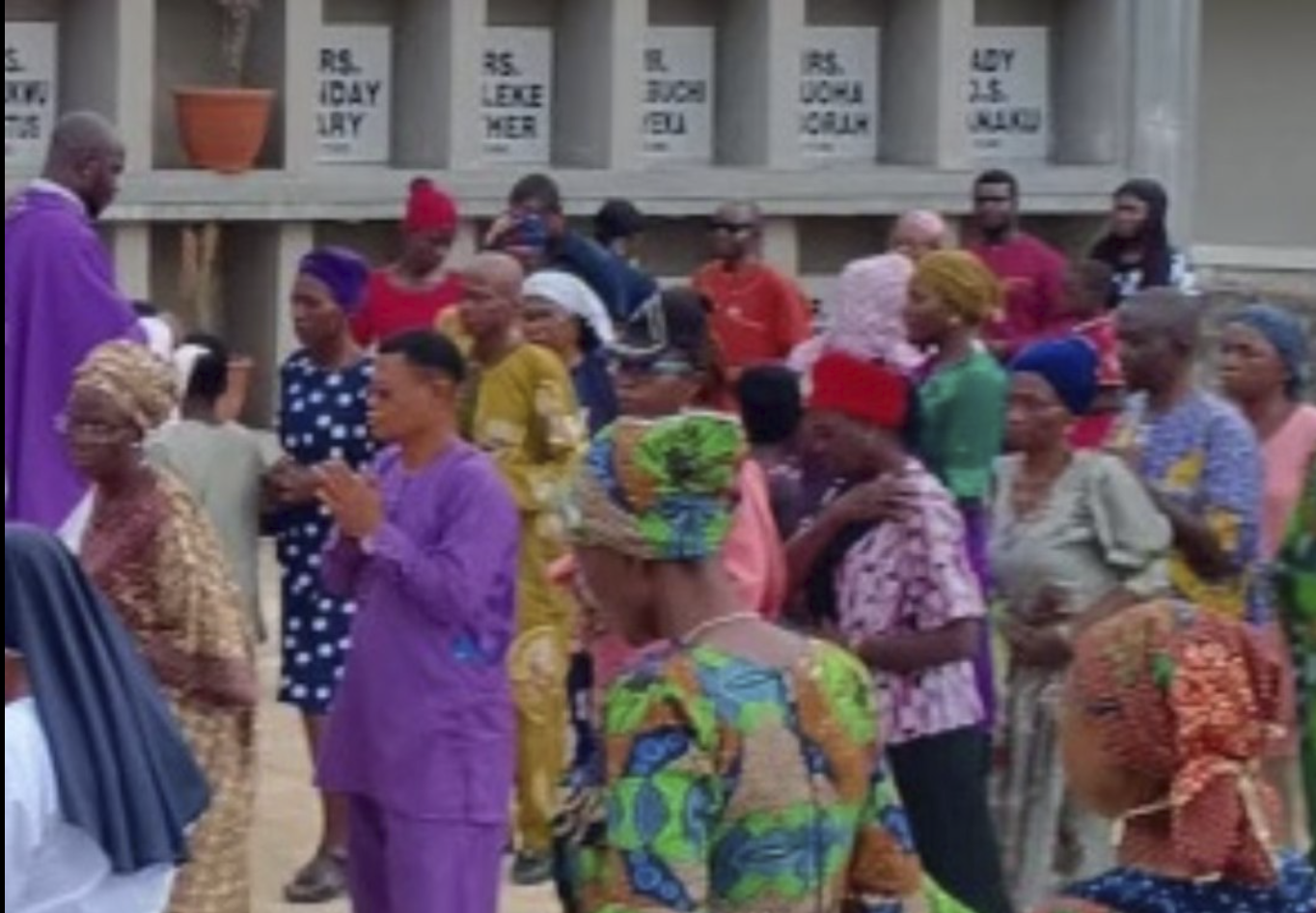 尼日利亚：一教派因恐怖袭击关闭了70个教会-ChristianTimes-基督教资讯平台, image size:1364x946